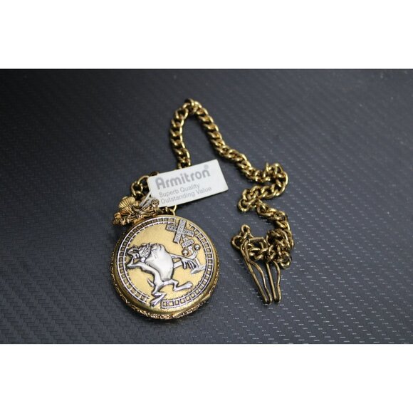 Looney Tunes Armitron Collectibles Pocket Watch - Picture 3 of 6